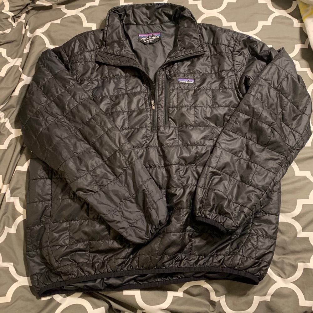 Patagonia half zip down jacket